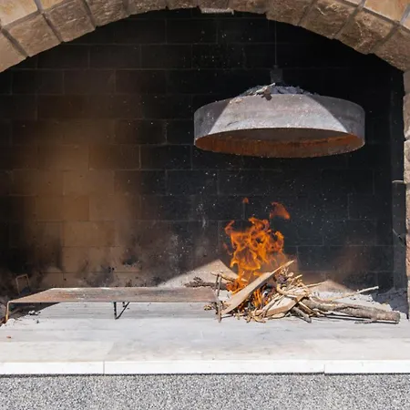 Вілла Beautiful Miki With Pool In