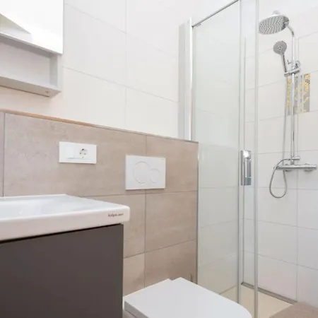 Beautiful Miki With Pool In